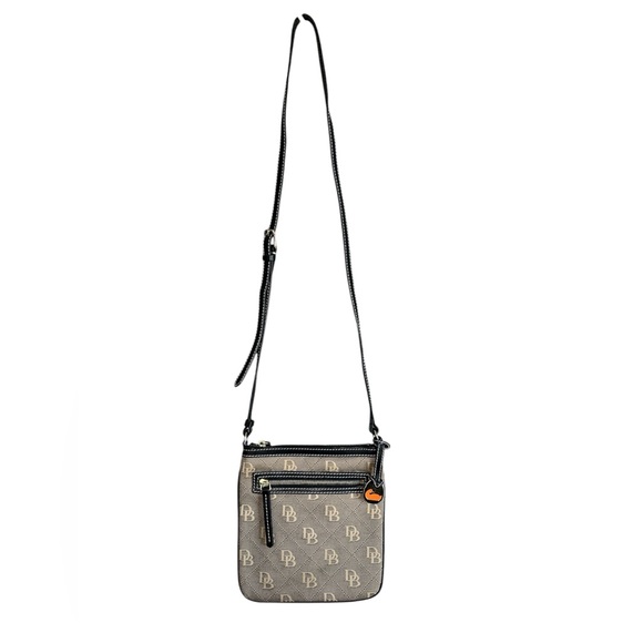 Dooney & Bourke Letter Carrier Crossbody Bag/ Blk & Tan - Picture 2 of 8